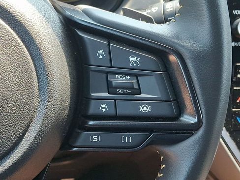 Used 2025 Subaru Crosstrek 2.5i Sport AWD/4WD image 23