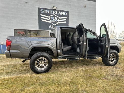 Used 2023 Toyota Tacoma SR AWD/4WD image 27