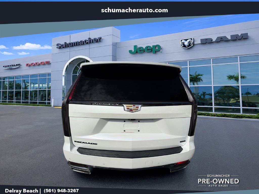 Used 2021 Cadillac Escalade Premium Luxury RWD image 6