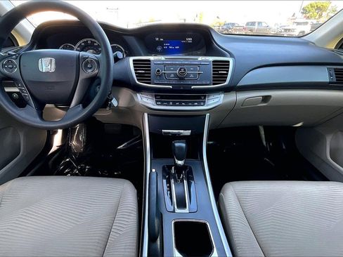 Used 2015 Honda Accord LX image 16