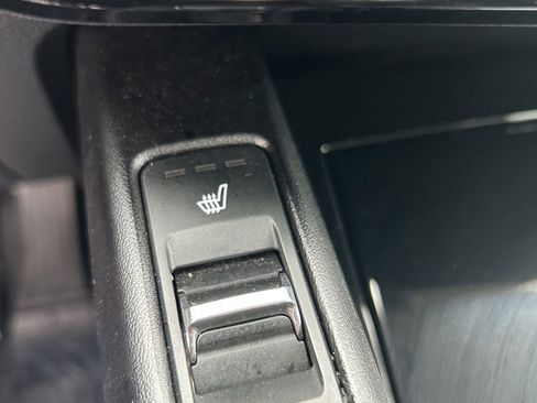 Used 2025 Kia Telluride S AWD/4WD image 26
