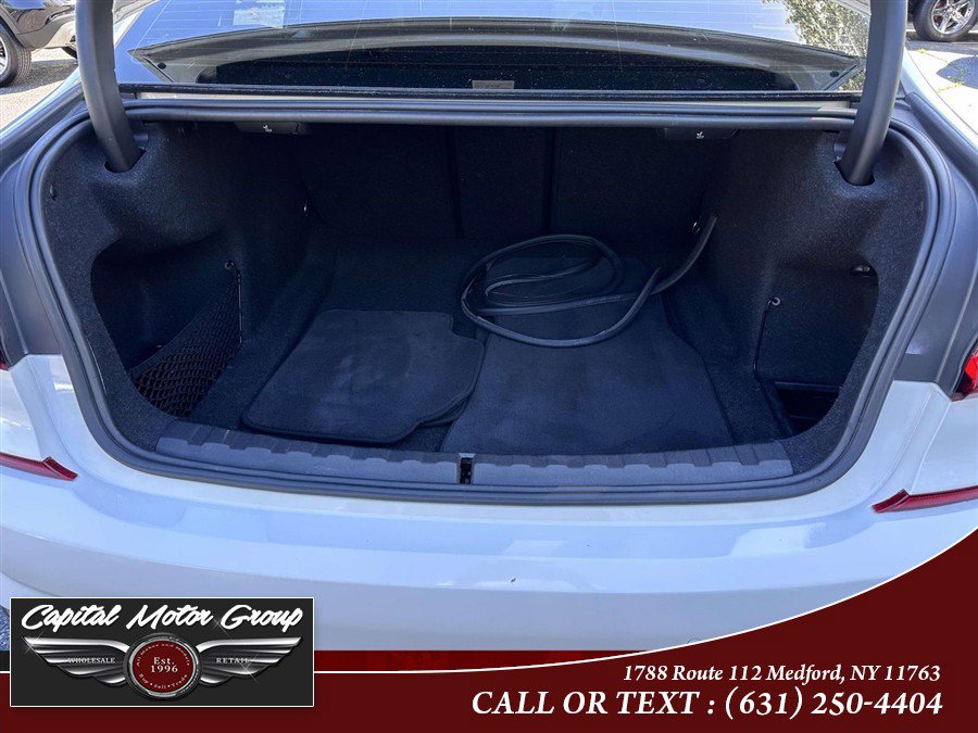 Used 2020 BMW 330i xDrive Sedan w/ M Sport Package AWD/4WD image 8