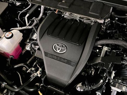 Used 2024 Toyota Grand Highlander Platinum image 32