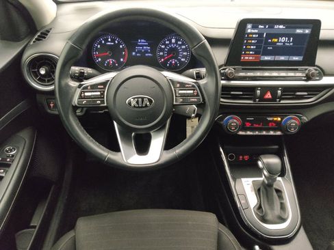 Used 2019 Kia Forte S image 22