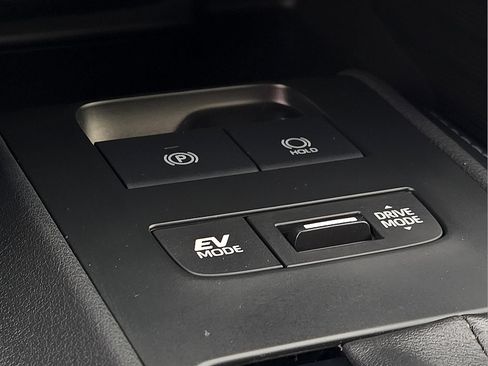 Used 2021 Toyota Venza Limited w/ Advanced Technology Package AWD/4WD image 15