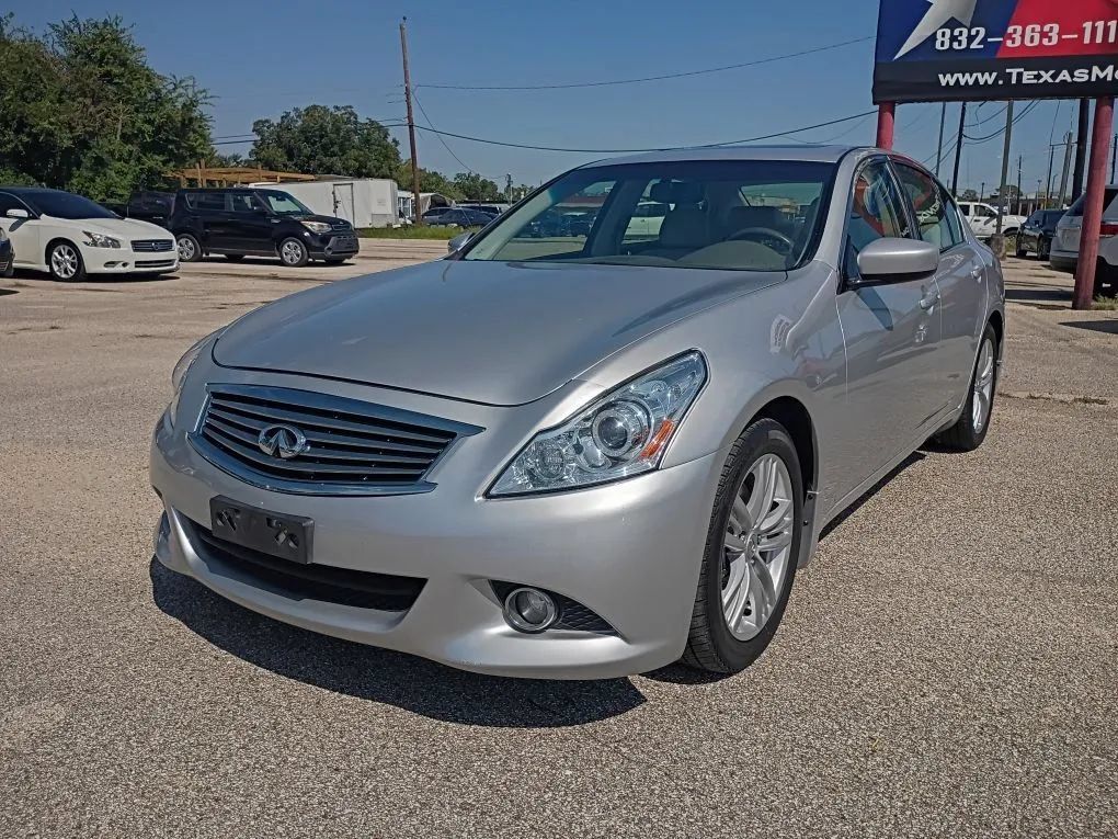Used 2013 INFINITI G37 Journey w/ Premium Pkg RWD image 1