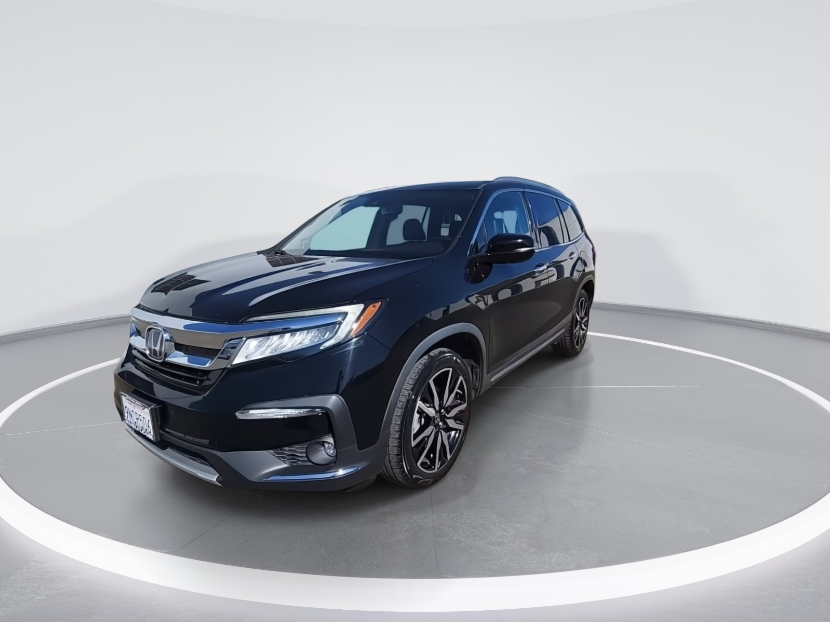 Used 2020 Honda Pilot Touring image 4