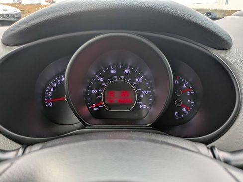 Used 2015 Kia Soul + image 22