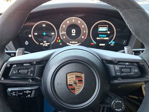 Used 2025 Porsche 911 Carrera S image 19