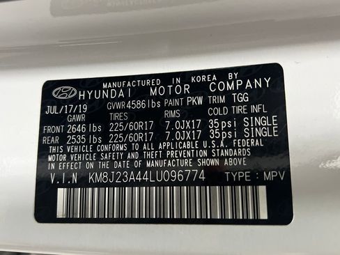 Used 2020 Hyundai Tucson SE image 32