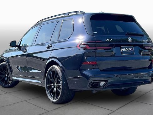 Used 2025 BMW X7 xDrive40i w/ M Sport Package AWD/4WD image 11