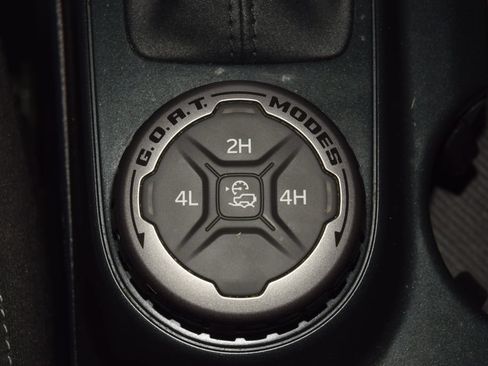 Used 2024 Ford Bronco Black Diamond AWD/4WD image 32