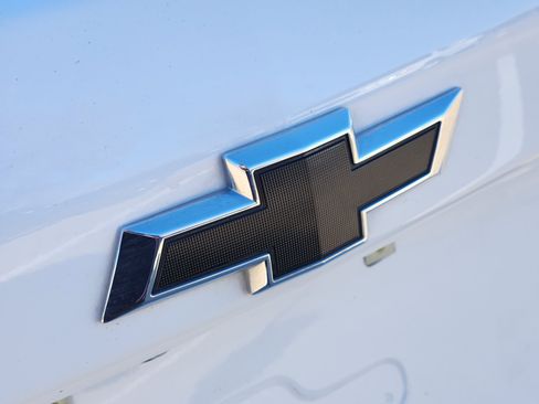 Used 2024 Chevrolet Equinox RS w/ RS Leather Package image 12