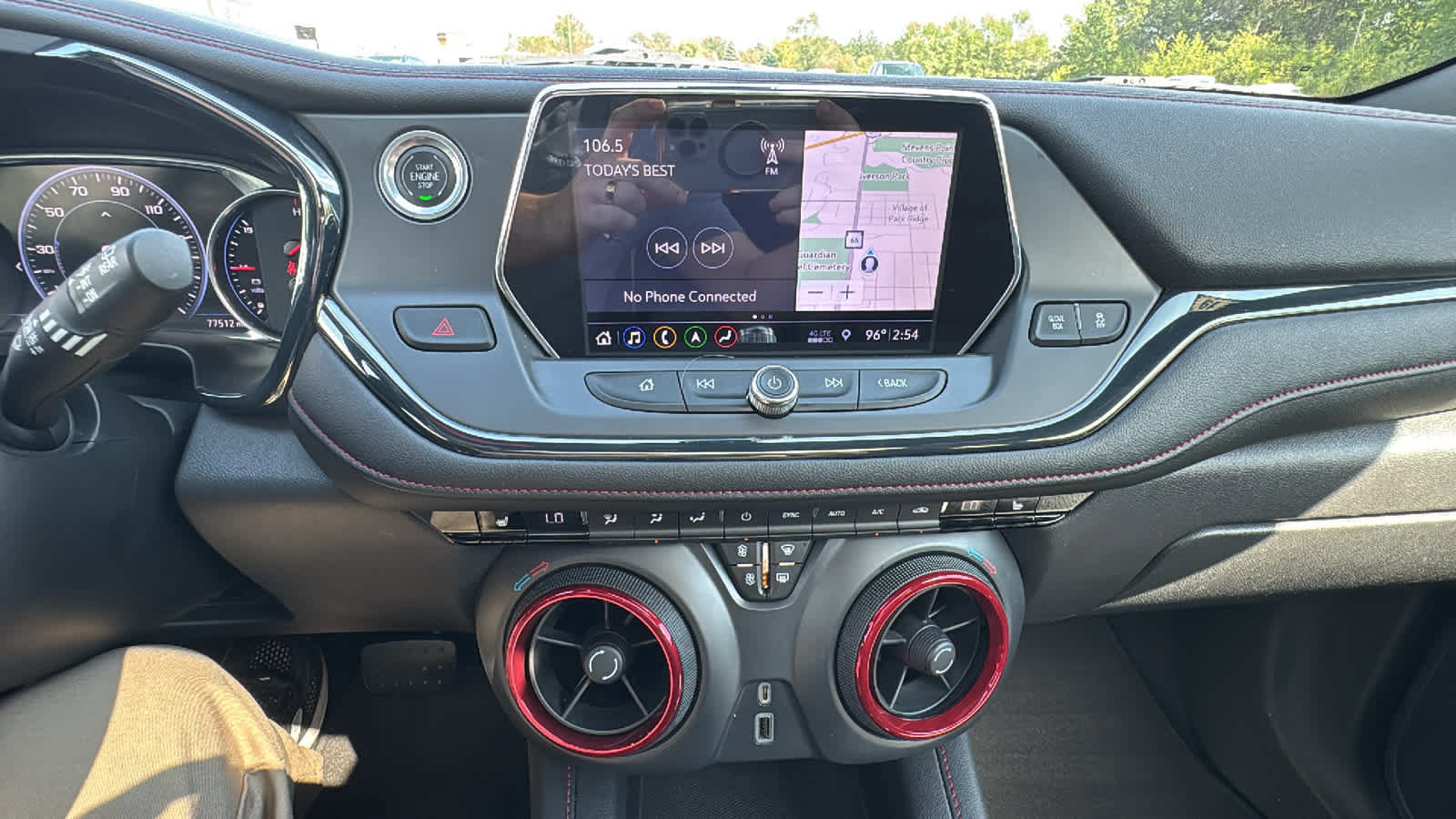 Certified 2019 Chevrolet Blazer RS w/ Sun and Wheels Package FWD image 15