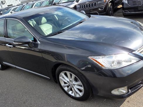 Used 2011 Lexus ES 350 image 18