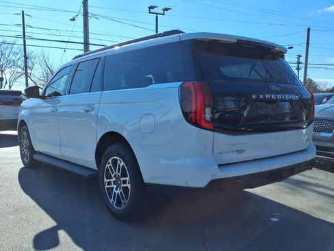 Used 2025 Ford Expedition Max Active image 6