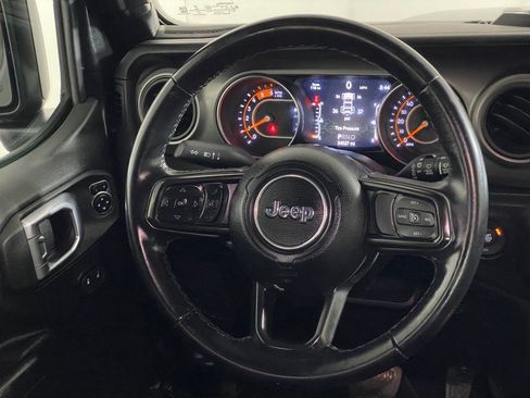 Used 2021 Jeep Wrangler Unlimited Sport image 15