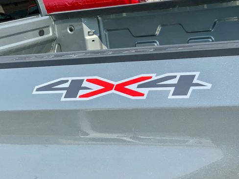 New 2026 Chevrolet Silverado 1500 LT w/ Leather Package image 24