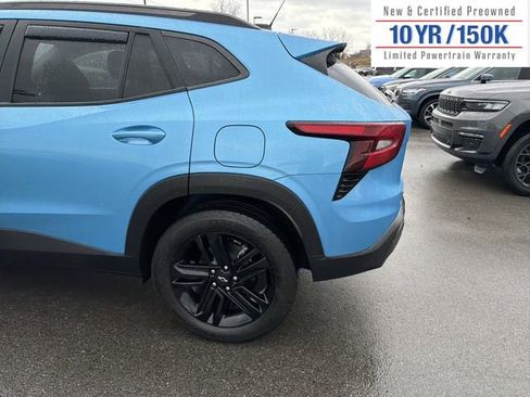 Used 2025 Chevrolet Trax ACTIV w/ Driver Confidence Package image 9