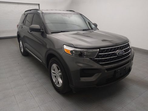 Used 2020 Ford Explorer XLT AWD/4WD image 13