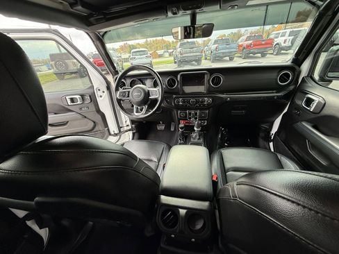 Used 2022 Jeep Wrangler Unlimited Rubicon 4xe w/ Steel Bumper Group image 16