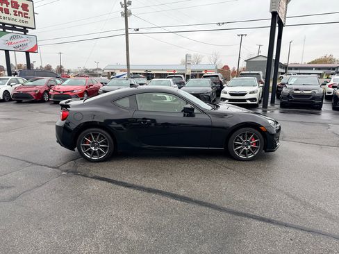 Used 2017 Subaru BRZ Limited w/ Performance Package image 6
