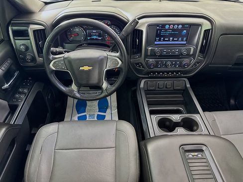 Used 2018 Chevrolet Silverado 1500 LTZ Z71 w/ LTZ Plus Package AWD/4WD image 29