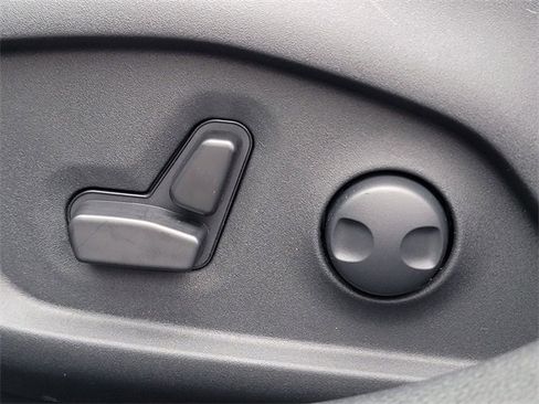 Certified 2024 Jeep Compass Limited image 4