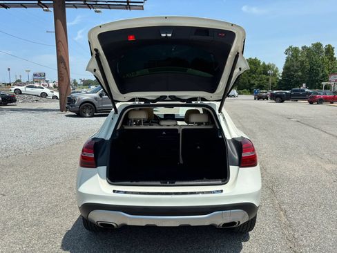 Used 2018 Mercedes-Benz GLA 250 image 15