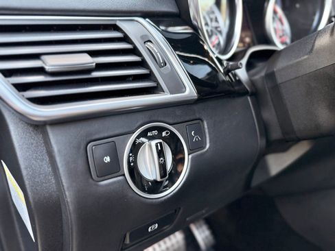 Used 2014 Mercedes-Benz GL 63 AMG 4MATIC image 49