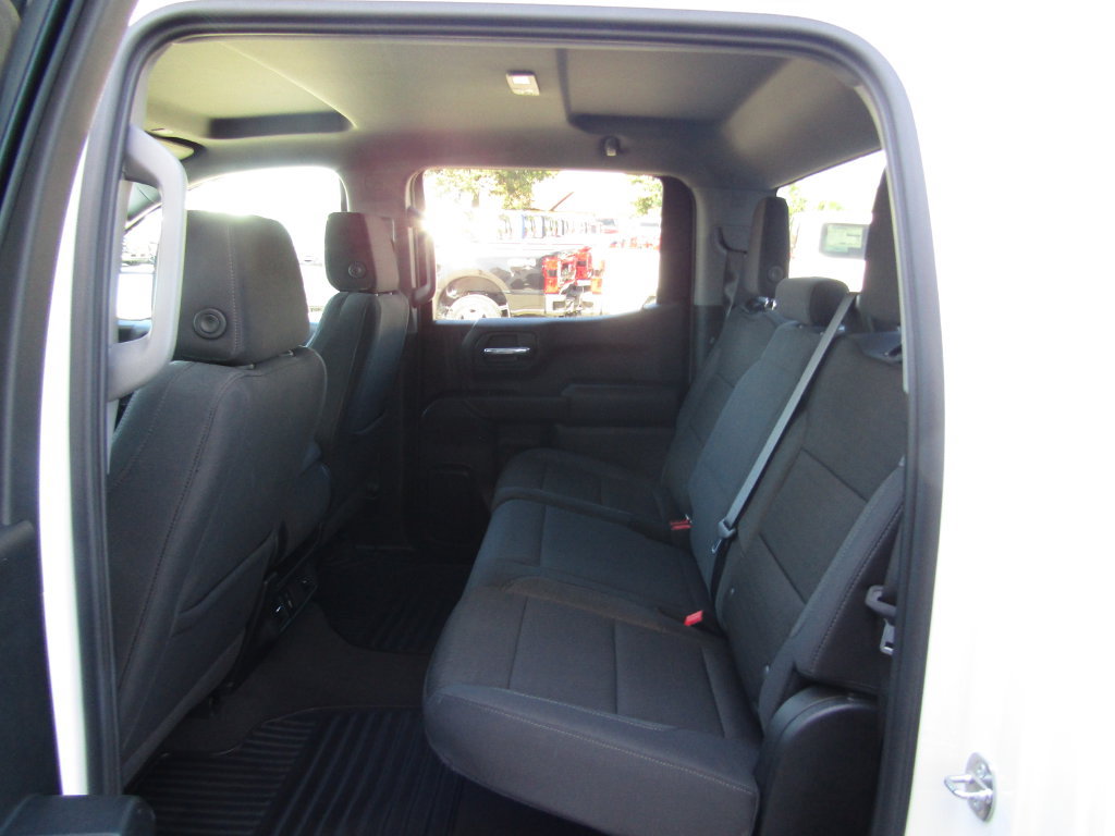 Used 2024 Chevrolet Silverado 1500 Custom AWD/4WD image 27