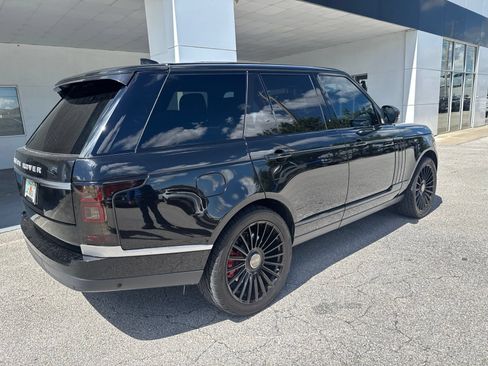 Used 2017 Land Rover Range Rover Supercharged AWD/4WD image 3