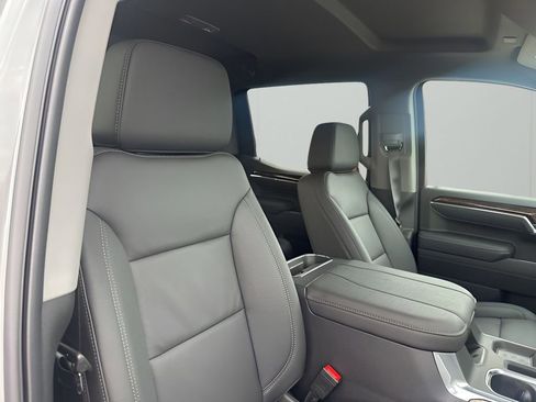 New 2026 GMC Sierra 1500 Elevation w/ Elevation Premium Package image 15