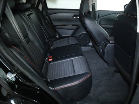 Certified 2023 Nissan Rogue SL w/ SL Premium Package AWD/4WD image 32
