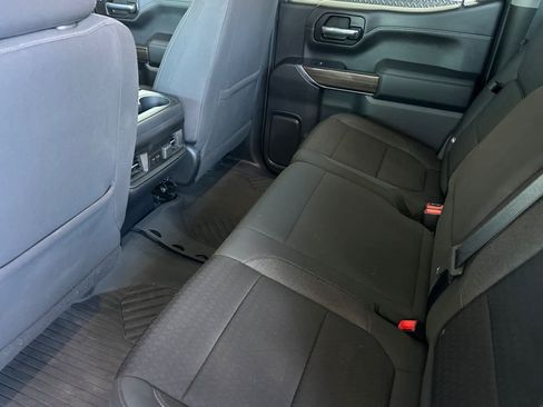Used 2021 Chevrolet Silverado 1500 LT Trail Boss w/ Bed Protection Package AWD/4WD image 4