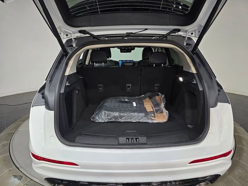 New 2025 Lincoln Corsair Reserve w/ Jet Appearance Package image 34