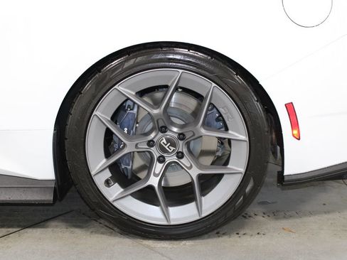 Used 2024 Ford Mustang GT Premium w/ GT Performance Package image 16