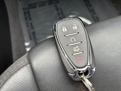 Used 2024 Chevrolet Malibu LT image 22