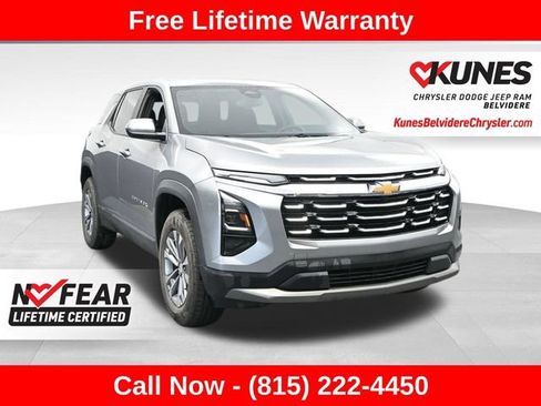 Used 2025 Chevrolet Equinox LT FWD image 1