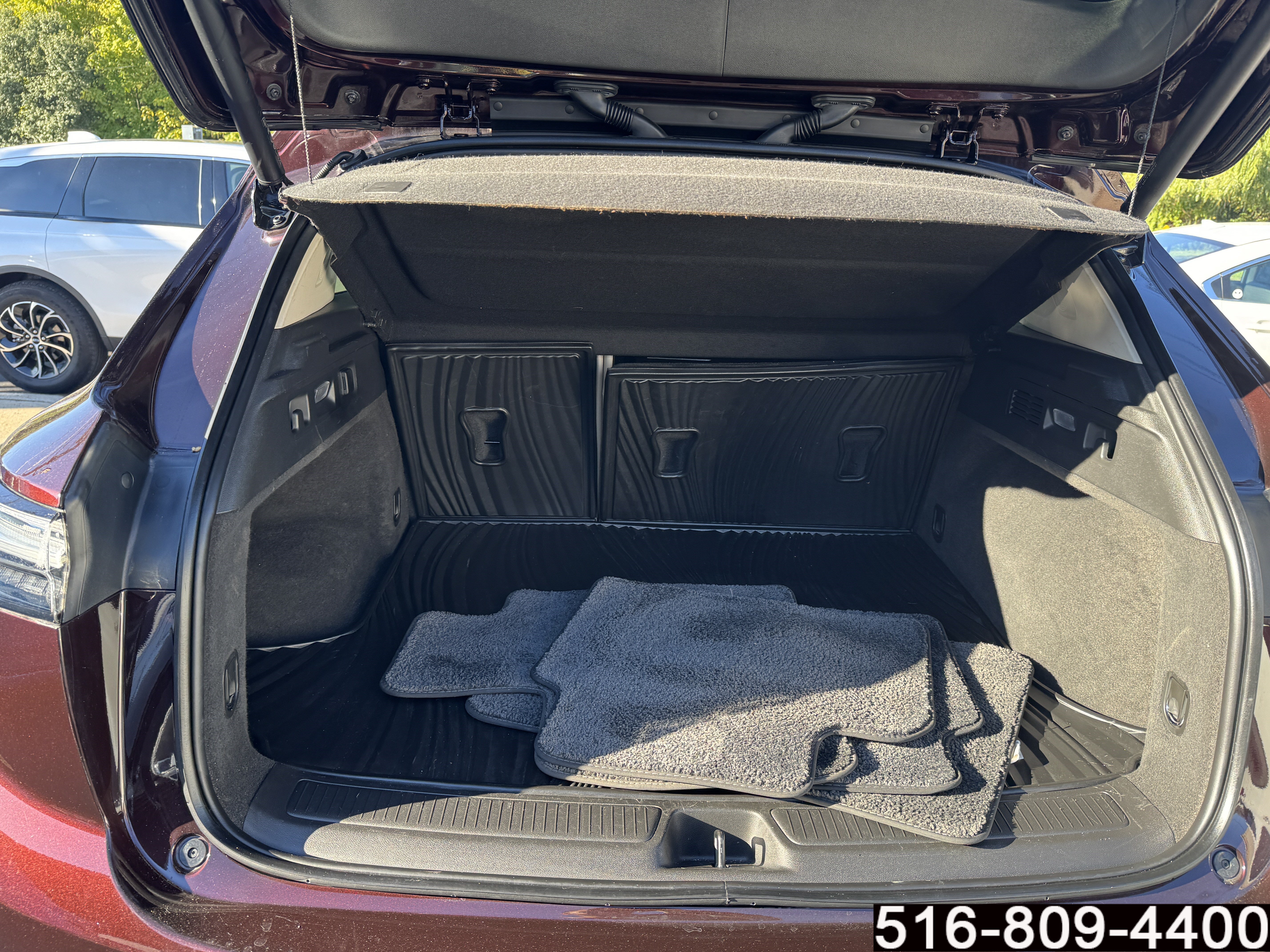Used 2023 Buick Envision Avenir AWD/4WD image 35