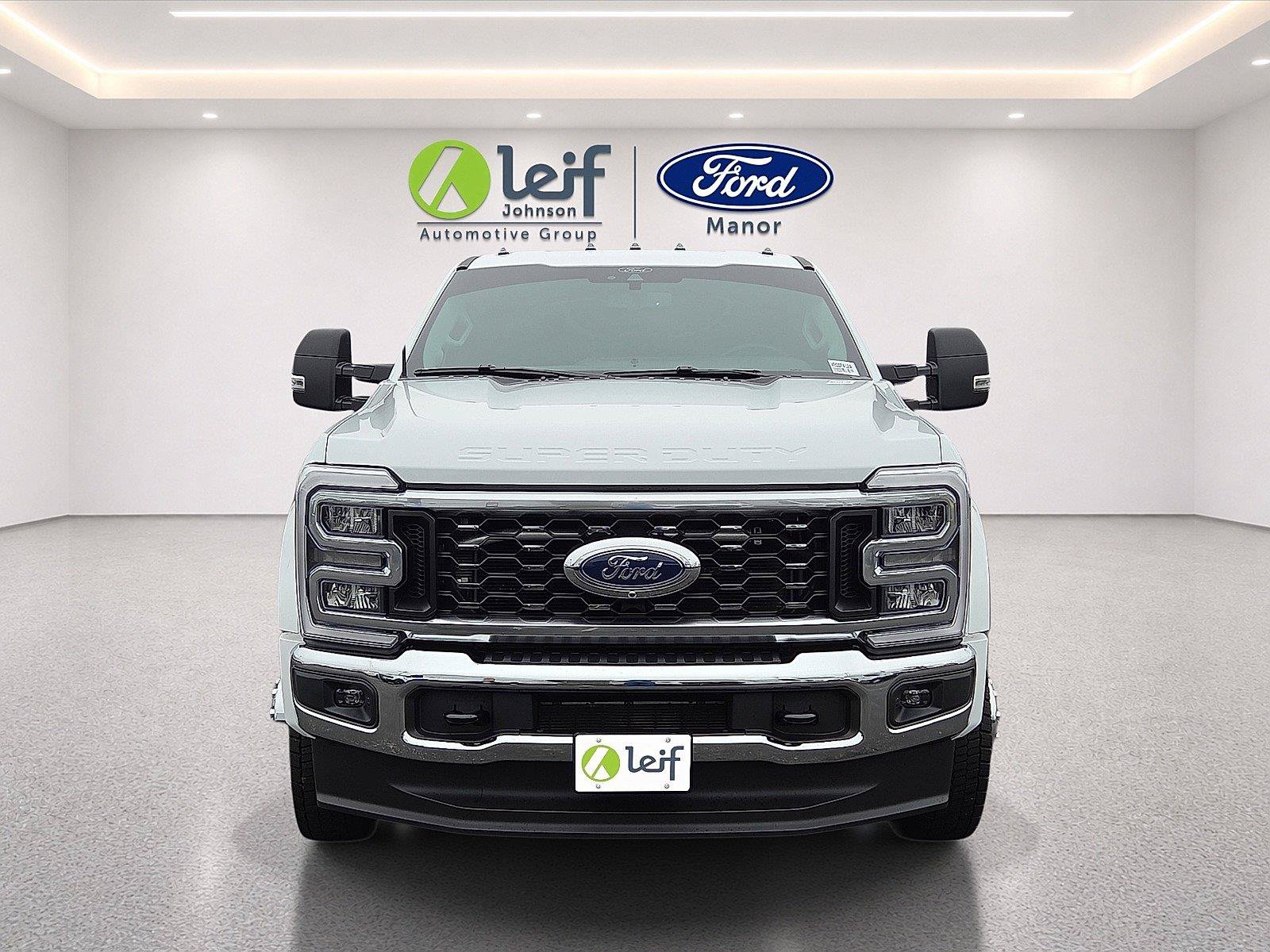Used 2026 Ford F450 XLT w/ XLT Premium Package AWD/4WD image 2