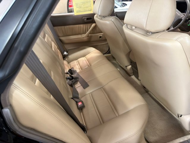 Used 1990 Lexus ES 250 FWD image 12