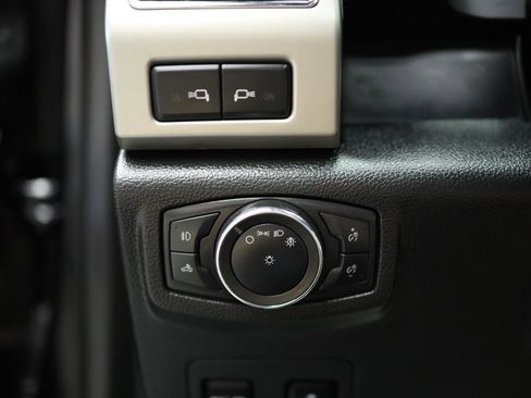 Used 2020 Ford F150 Lariat w/ Equipment Group 502A Luxury image 40