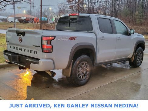 Certified 2024 Nissan Frontier PRO-4X w/ Pro Premium Package image 3