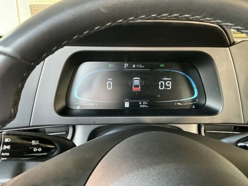 Certified 2025 Hyundai Elantra Sport image 10