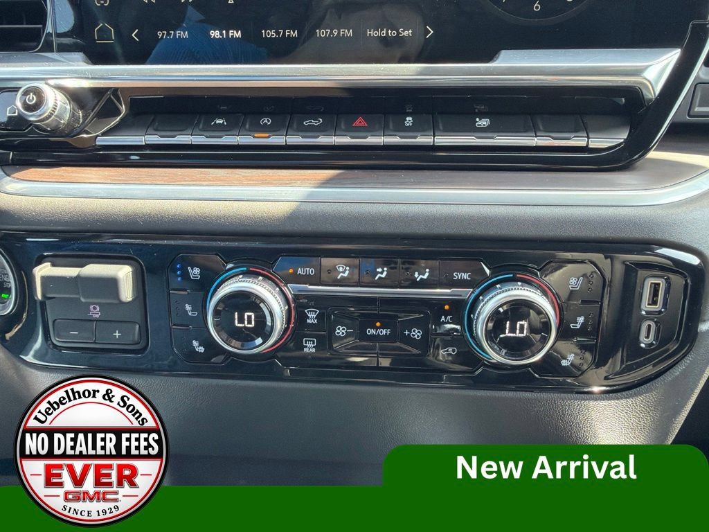 Used 2022 GMC Sierra 1500 SLT w/ SLT Convenience Package AWD/4WD image 23