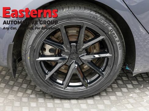 Used 2022 Tesla Model 3 Long Range AWD/4WD image 25