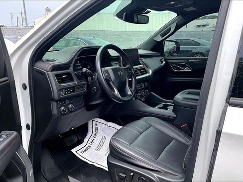 Used 2023 Chevrolet Suburban RST w/ Luxury Package AWD/4WD image 14