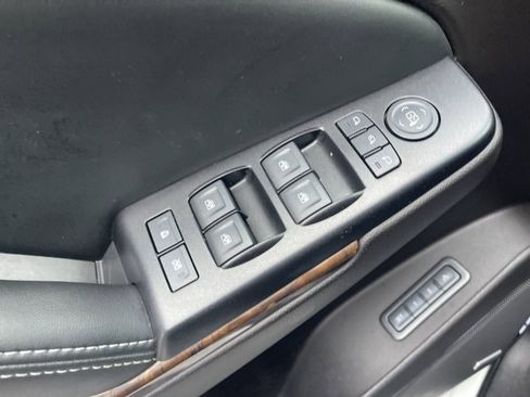 Used 2016 Chevrolet Tahoe LT w/ Luxury Package image 34