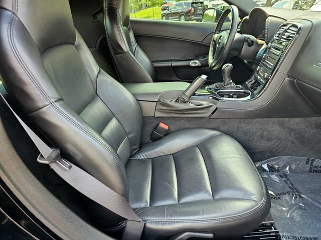 Used 2008 Chevrolet Corvette Coupe RWD image 32